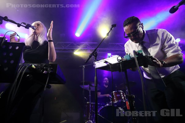 THE DEARS - 2022-09-25 - PARIS - La Boule Noire - 